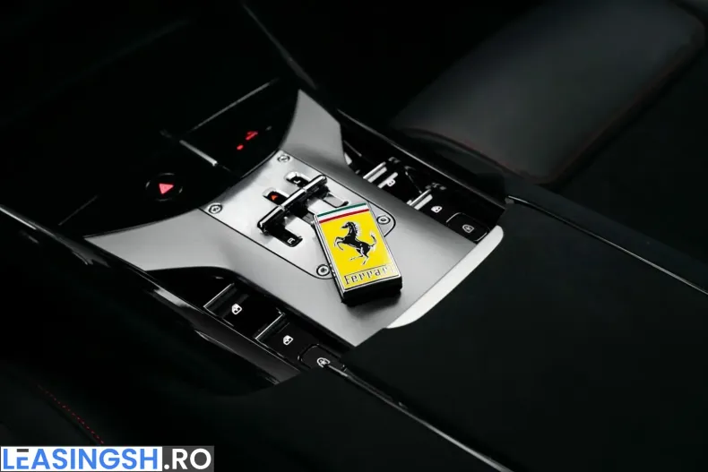 Ferrari Purosangue din 2023 cu 3.170 km - oferta FER220741 - foto 12