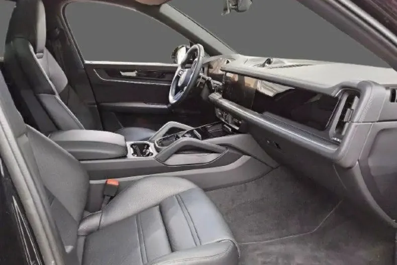 Porsche Cayenne din 2025 cu 41.499 km - oferta POR220746 - foto 3