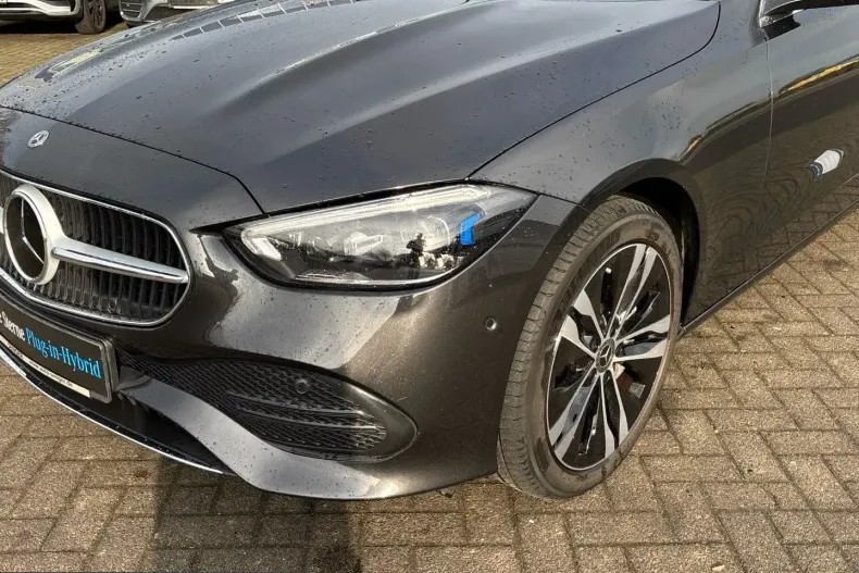 Mercedes-Benz C 300 (Clasa C) din 2022 cu 46.030 km - oferta MER220750 - foto 5