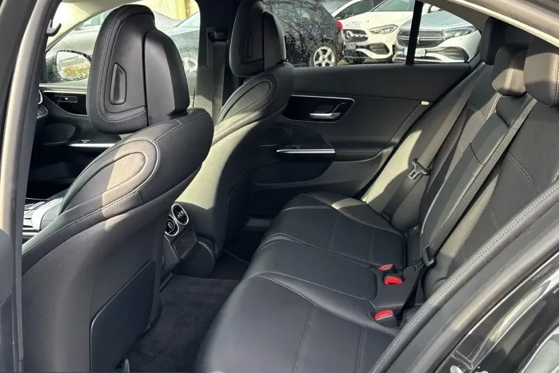 Mercedes-Benz C 300 (Clasa C) din 2022 cu 46.030 km - oferta MER220750 - foto 10