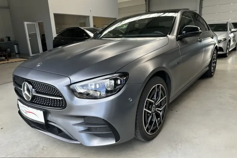 Mercedes-Benz E 300 (Clasa E) din 2021 cu 48.461 km - oferta MER220754 - foto 3