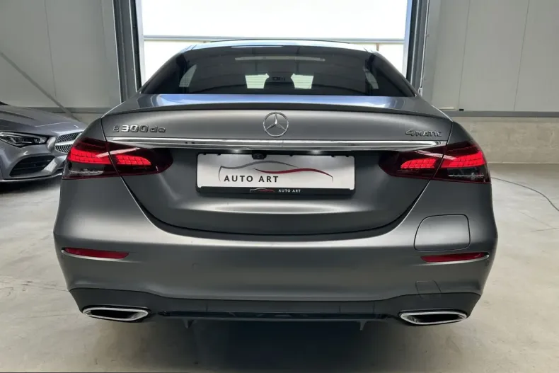 Mercedes-Benz E 300 (Clasa E) din 2021 cu 48.461 km - oferta MER220754 - foto 5