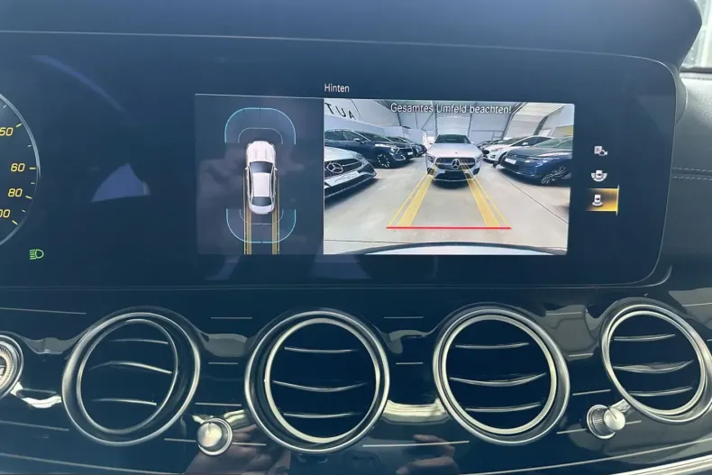Mercedes-Benz E 300 (Clasa E) din 2021 cu 48.461 km - oferta MER220754 - foto 18