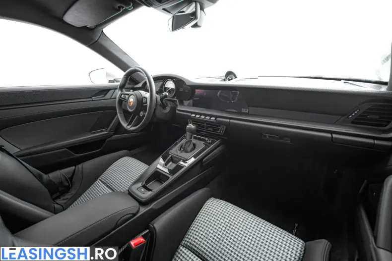Porsche 992 din 2024 cu 1.520 km - oferta POR220755 - foto 13
