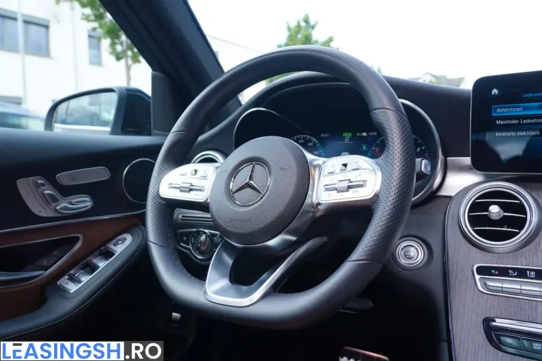 Mercedes-Benz GLC 300 (Clasa GLC) din 2022 cu 70.174 km - oferta MER220774 - foto 30