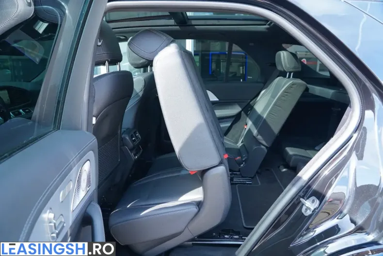 Mercedes-Benz GLE 300 (Clasa GLE) din 2025 cu 19.950 km - oferta MER220777 - foto 19