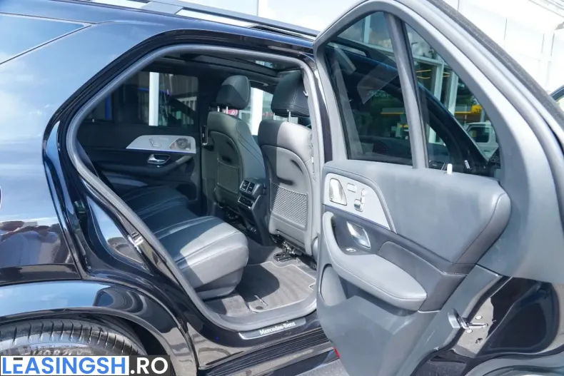 Mercedes-Benz GLE 300 (Clasa GLE) din 2025 cu 19.950 km - oferta MER220777 - foto 50
