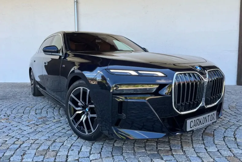BMW 740 (Seria 7) din 2024 cu 22.154 km - oferta BMW220788 - foto 10