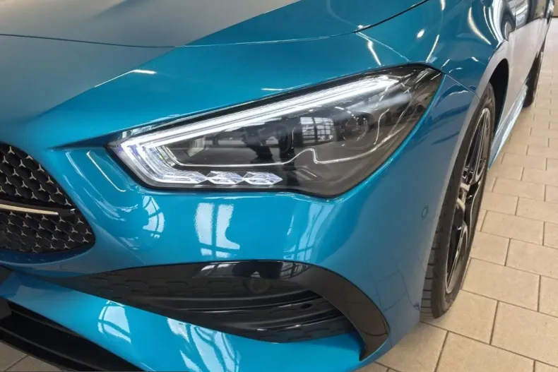 Mercedes-Benz CLA 250 (Clasa CLA) din 2024 cu 10.900 km - oferta MER220790 - foto 13