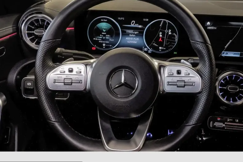 Mercedes-Benz CLA 250 (Clasa CLA) din 2023 cu 41.301 km - oferta MER220791 - foto 13