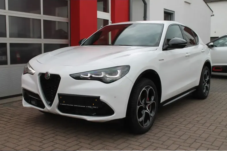 Alfa Romeo Stelvio din 2024 cu 47.990 km - oferta ALF220793 - foto 1