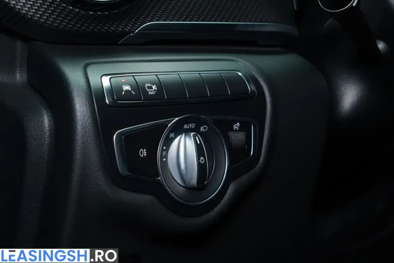 Mercedes-Benz V 300 (Clasa V) din 2022 cu 83.958 km - oferta MER220799 - foto 36
