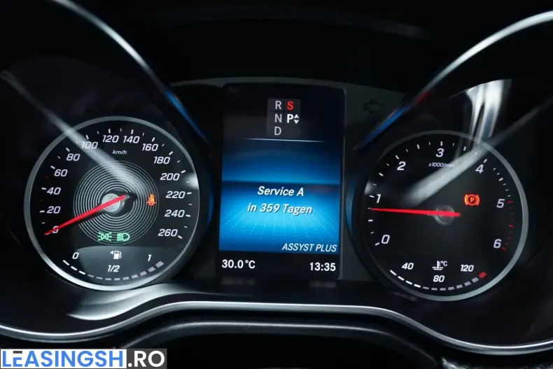Mercedes-Benz V 300 (Clasa V) din 2021 cu 59.419 km - oferta MER220801 - foto 43