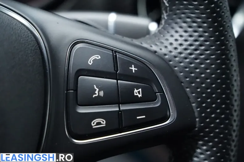 Mercedes-Benz V 300 (Clasa V) din 2021 cu 59.419 km - oferta MER220801 - foto 47