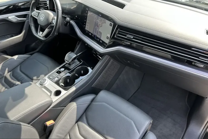 Volkswagen Touareg din 2021 cu 93.578 km - oferta VOL220805 - foto 13