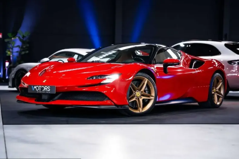 Ferrari SF90 din 2025 cu 4.075 km - oferta FER220806 - foto 2