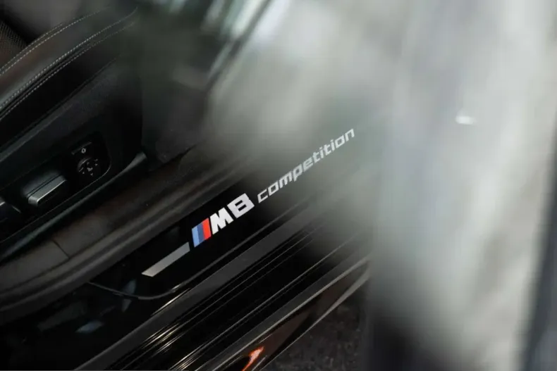 BMW M8 (Seria 8) din 2022 cu 33.371 km - oferta BMW220808 - foto 15