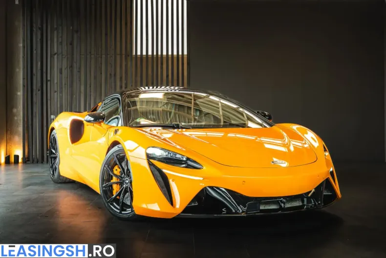 McLaren Artura din 2024 cu 9.990 km - oferta MCL220810 - foto 3