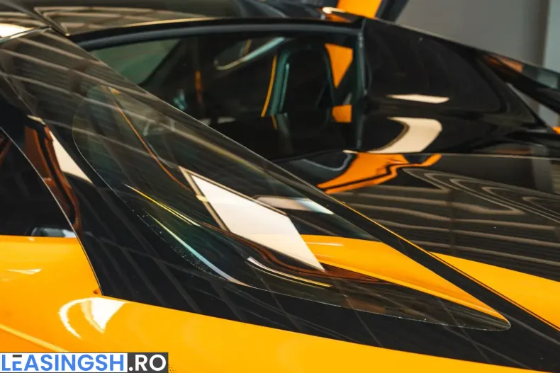 McLaren Artura din 2024 cu 9.990 km - oferta MCL220810 - foto 17