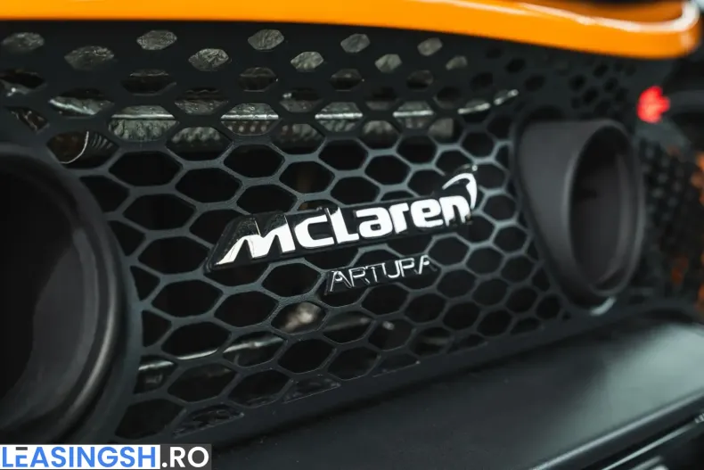 McLaren Artura din 2024 cu 9.990 km - oferta MCL220810 - foto 18