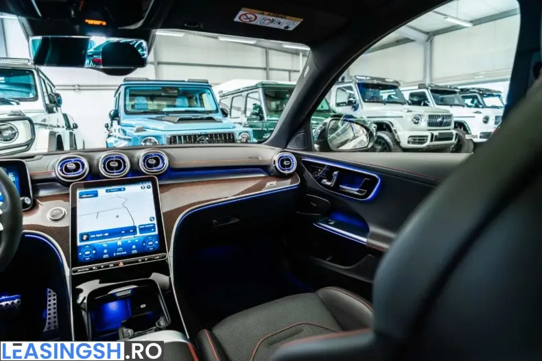 Mercedes-Benz C 63 AMG (Clasa C) din 2022 cu 25.900 km - oferta MER220811 - foto 9