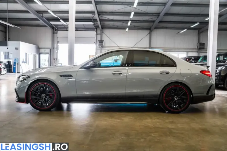 Mercedes-Benz C 63 AMG (Clasa C) din 2022 cu 25.900 km - oferta MER220811 - foto 11