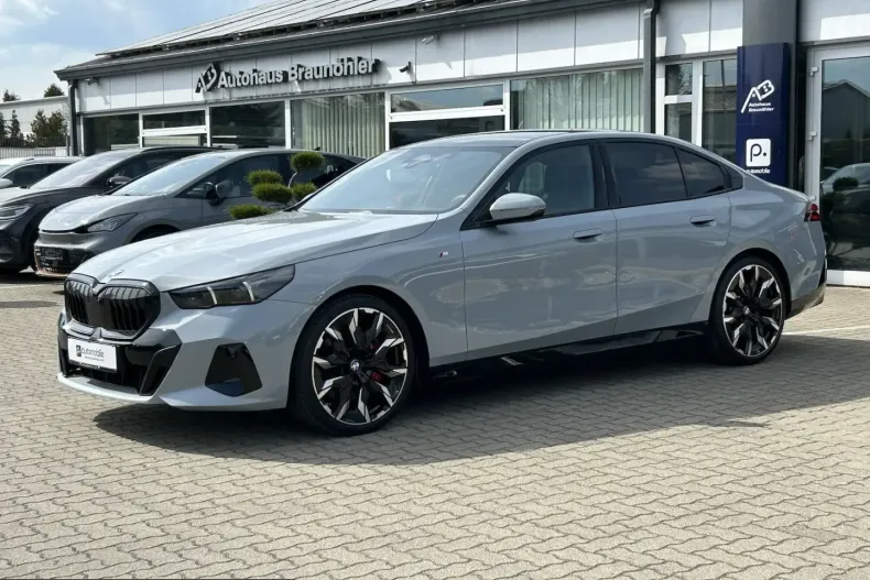 BMW 540 (Seria 5) din 2025 cu 15.143 km - oferta BMW220815 - foto 4