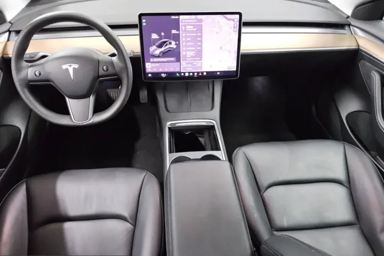 Tesla Model 3 din 2021 cu 68.494 km - oferta TES220817 - foto 4