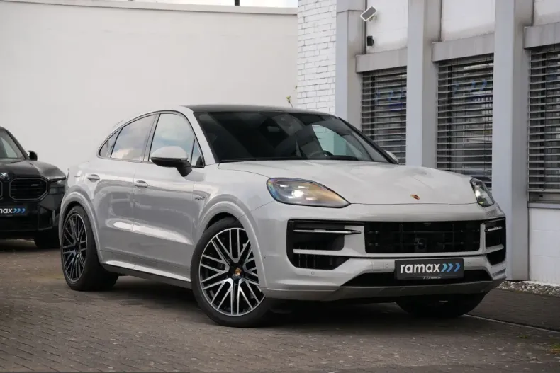 Porsche Cayenne din 2024 cu 18.200 km - oferta POR220818 - foto 1
