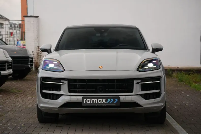 Porsche Cayenne din 2024 cu 18.200 km - oferta POR220818 - foto 2