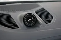 Porsche Cayenne din 2024 cu 18.200 km - oferta POR220818 - foto 38
