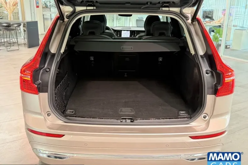 Volvo XC60 din 2025 cu 19.490 km - oferta VOL220820 - foto 10