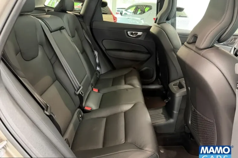 Volvo XC60 din 2025 cu 19.490 km - oferta VOL220820 - foto 22
