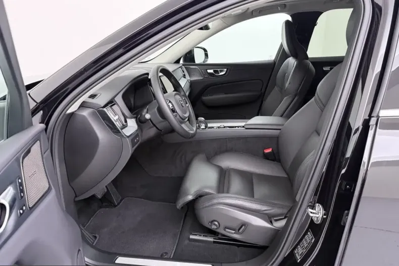 Volvo XC60 din 2025 cu 24.511 km - oferta VOL220822 - foto 16