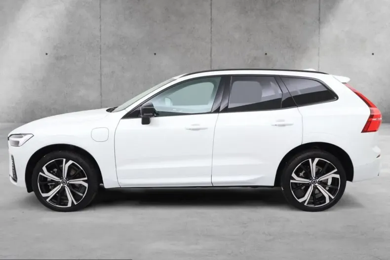 Volvo XC60 din 2025 cu 23.466 km - oferta VOL220823 - foto 7