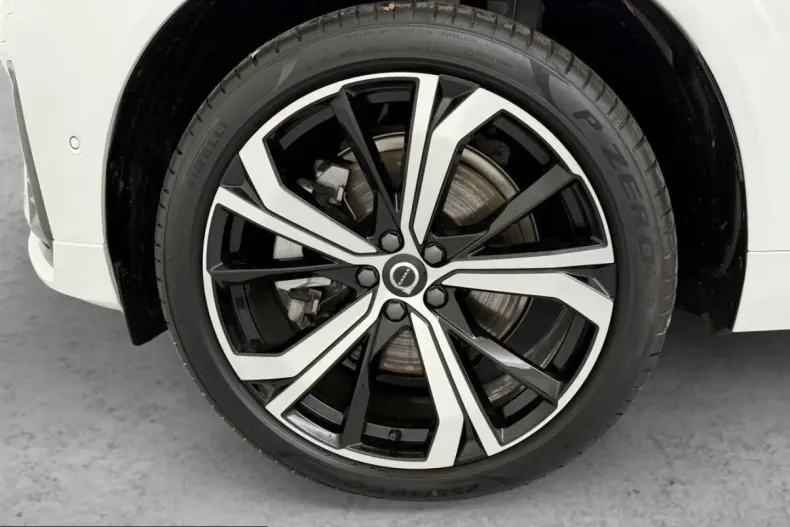 Volvo XC60 din 2025 cu 23.466 km - oferta VOL220823 - foto 8