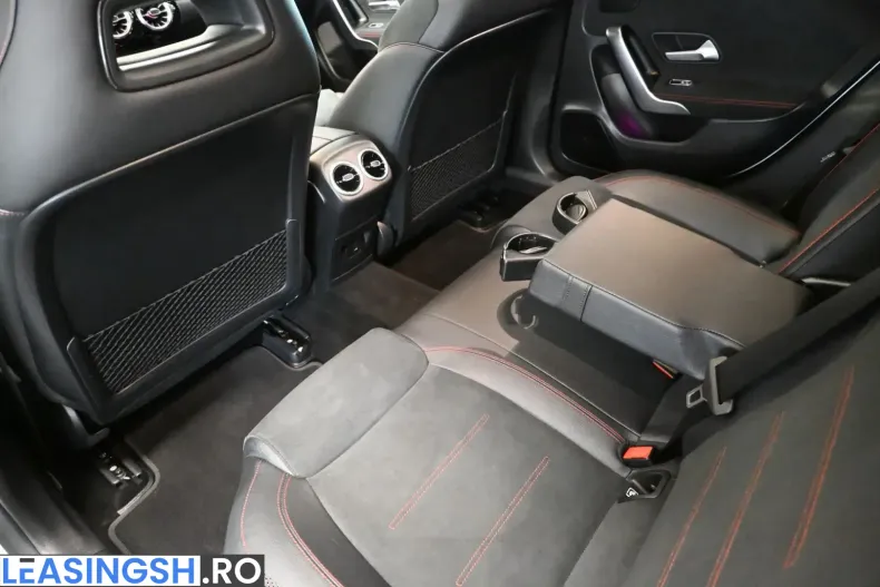 Mercedes-Benz CLA 200 (Clasa CLA) din 2023 cu 59.999 km - oferta MER220825 - foto 13