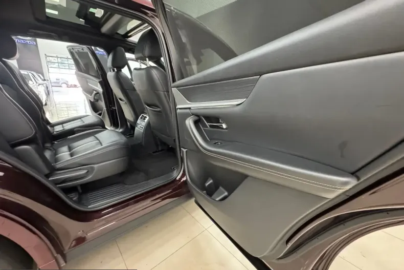 Mazda CX-80 din 2024 cu 22.359 km - oferta MAZ220829 - foto 44