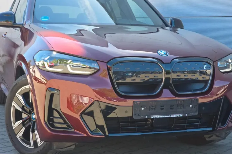 BMW iX3 (Seria X) din 2023 cu 28.252 km - oferta BMW220831 - foto 2