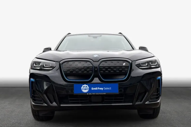 BMW iX3 (Seria X) din 2023 cu 70.942 km - oferta BMW220833 - foto 4