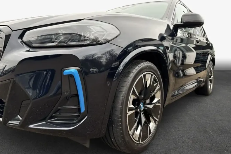 BMW iX3 (Seria X) din 2023 cu 70.942 km - oferta BMW220833 - foto 7