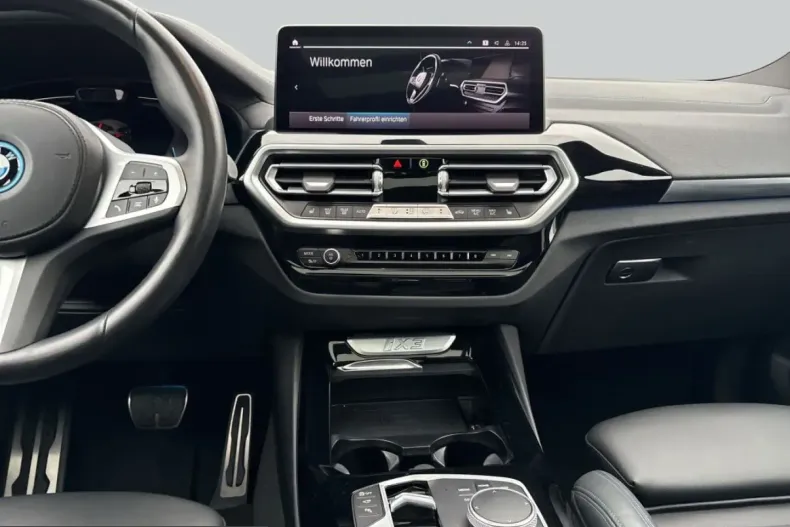 BMW iX3 (Seria X) din 2023 cu 70.942 km - oferta BMW220833 - foto 16