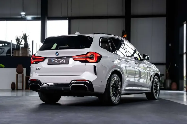 BMW iX3 (Seria X) din 2022 cu 79.484 km - oferta BMW220834 - foto 4