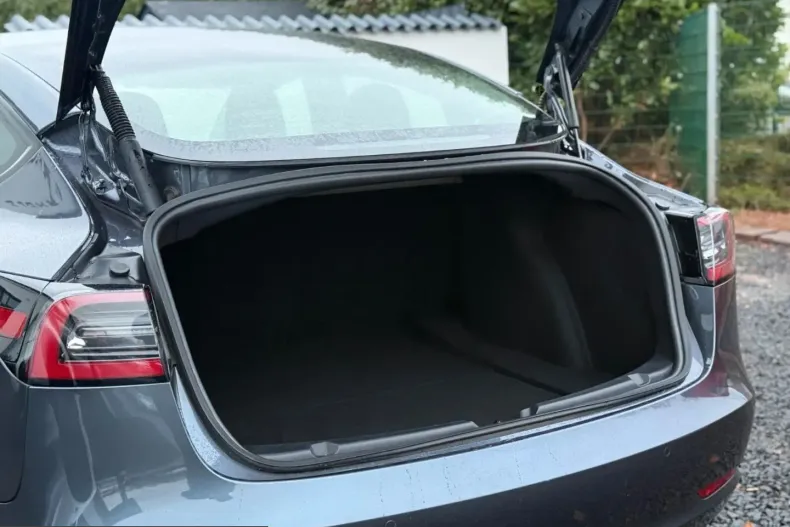 Tesla Model 3 din 2021 cu 60.000 km - oferta TES220838 - foto 16