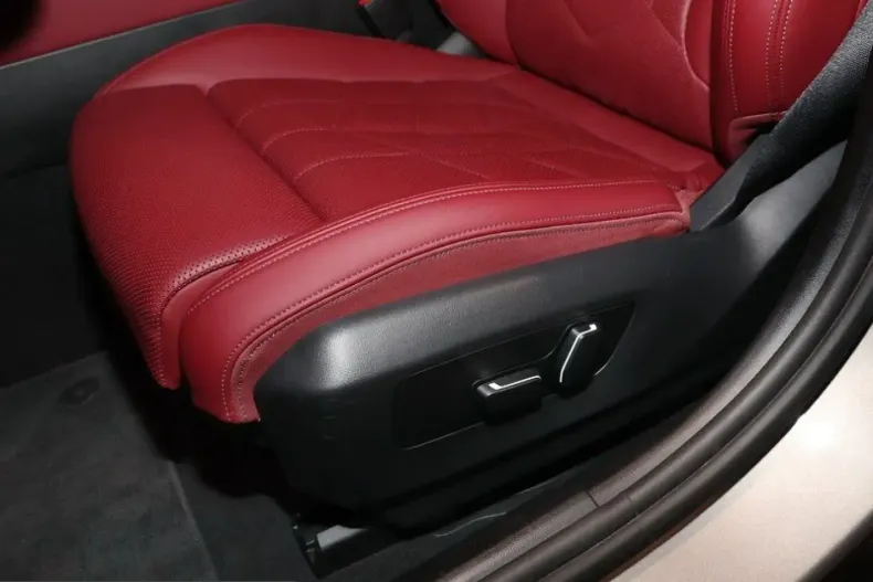 BMW 520 (Seria 5) din 2024 cu 72.020 km - oferta BMW220843 - foto 10