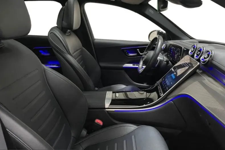 Mercedes-Benz GLC 300 (Clasa GLC) din 2023 cu 56.196 km - oferta MER220846 - foto 8