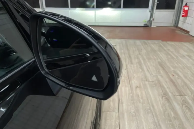 Mercedes-Benz GLC 300 (Clasa GLC) din 2023 cu 56.196 km - oferta MER220846 - foto 18