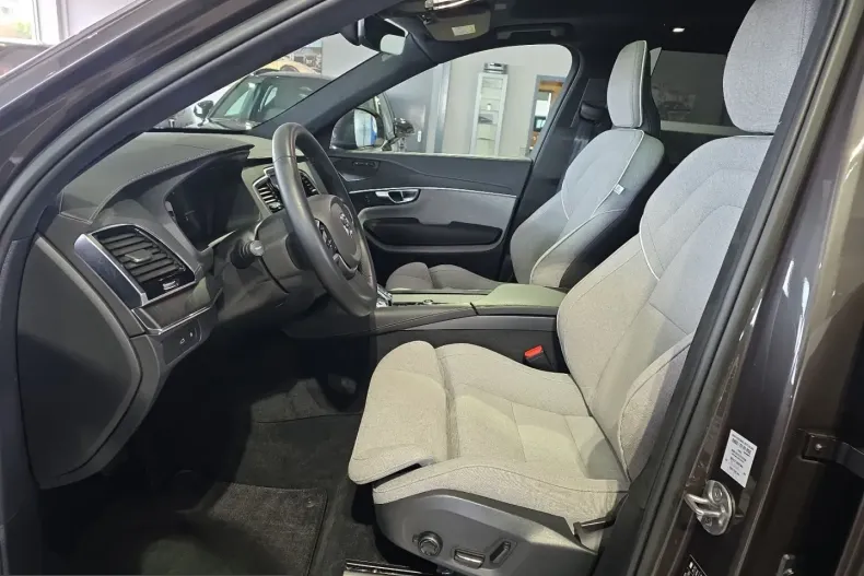 Volvo XC90 din 2023 cu 59.049 km - oferta VOL220847 - foto 24