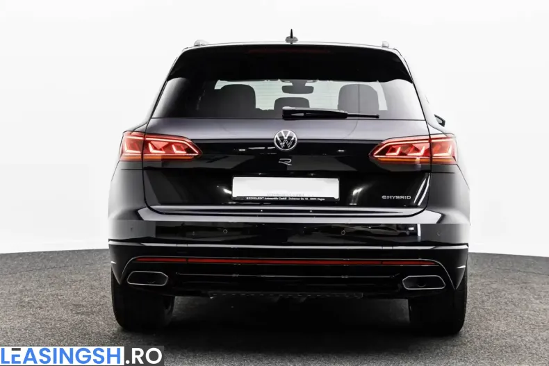 Volkswagen Touareg din 2022 cu 55.886 km - oferta VOL220848 - foto 4