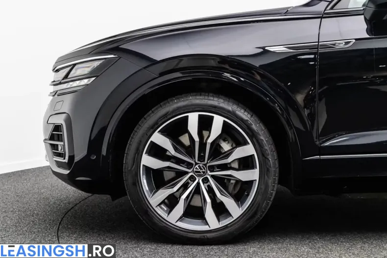Volkswagen Touareg din 2022 cu 55.886 km - oferta VOL220848 - foto 9